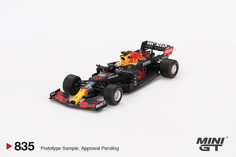 Mini GT 1/64 "Red Bull RB16B #33 Max Verstappen  2021 Abu Dhabi Grand Prix  Winner" (LHD)