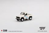 Mini GT 1/64 Land Rover Defender 90 Pickup White LHD
